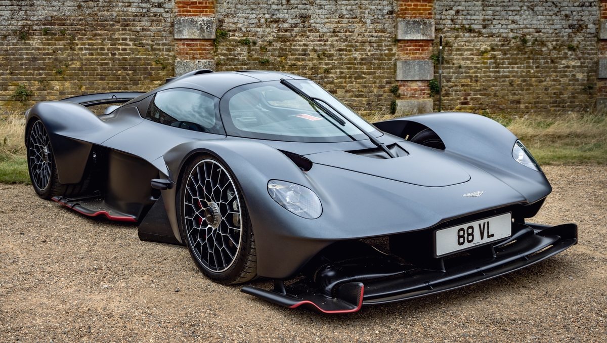 Aston Martin Valkyrie : rappel exceptionnel pour 7 hypercars à 3 millions d’euros