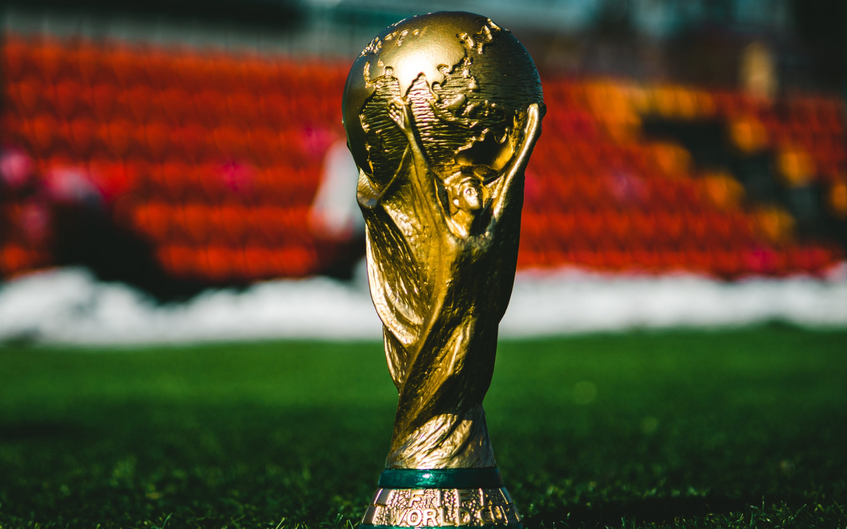 Comment un escroc utilise le nom de la FIFA pour éliminer ses concurrents sur Google