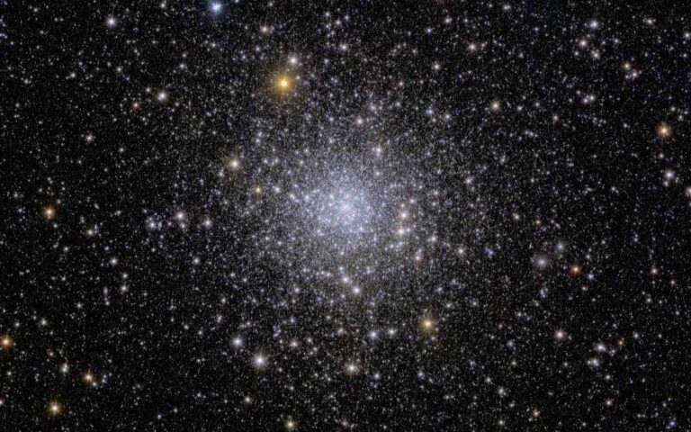 Euclid perce le mystère du vide stellaire dans l&rsquo;amas globulaire NGC 6397