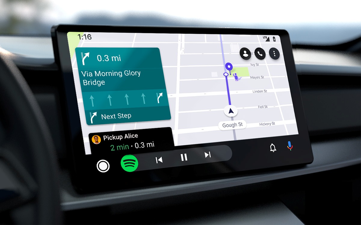 Google Meet débarque dans Android Auto : votre trajet devient un bureau mobile