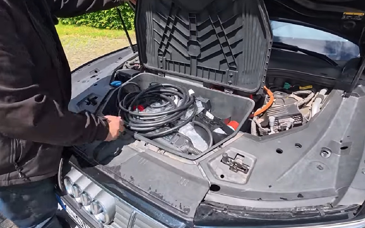 Ce SUV électrique premium à prix cassé cache une batterie quasi neuve