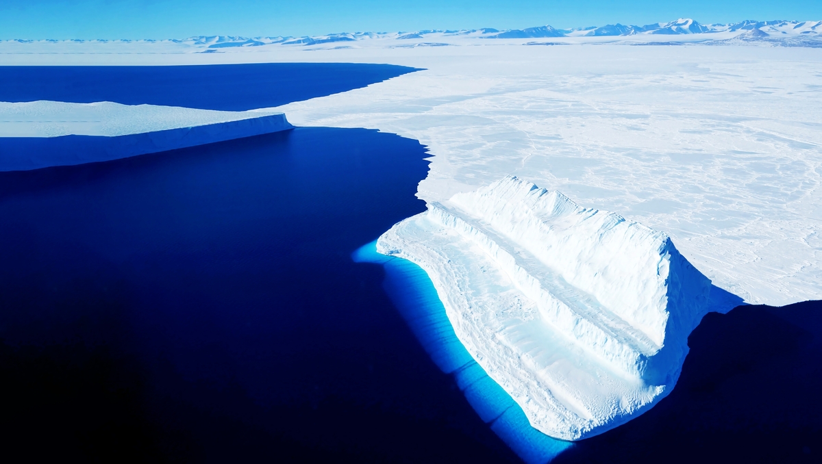 Découverte révolutionnaire : un "méga-continent" caché sous les glaces de l'Antarctique