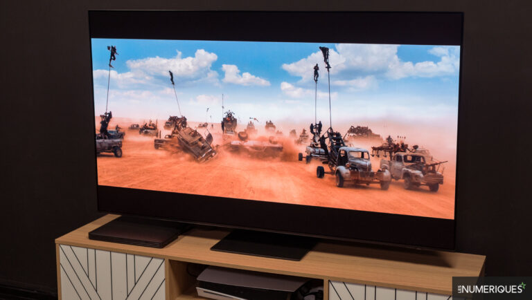 Samsung 55S95F en promotion : l&rsquo;écran QD-OLED haut de gamme à prix réduit