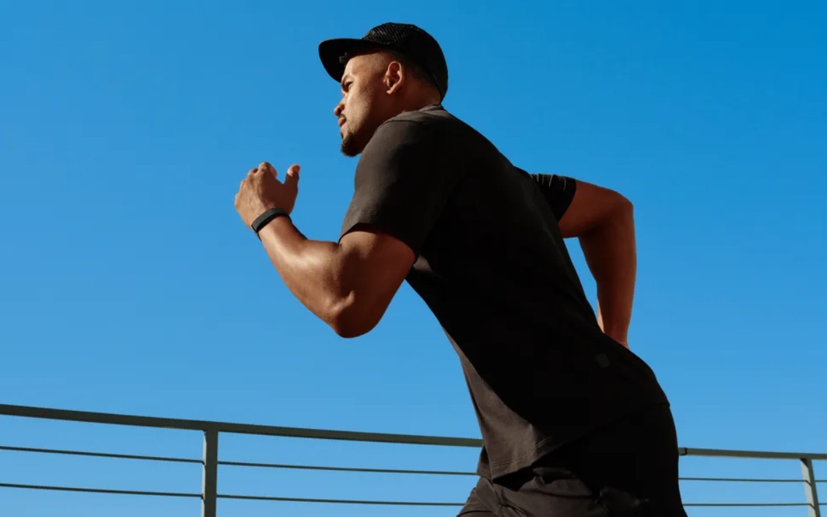 Fitbit Air : Google déploie une mise à jour majeure pour révolutionner votre suivi santé