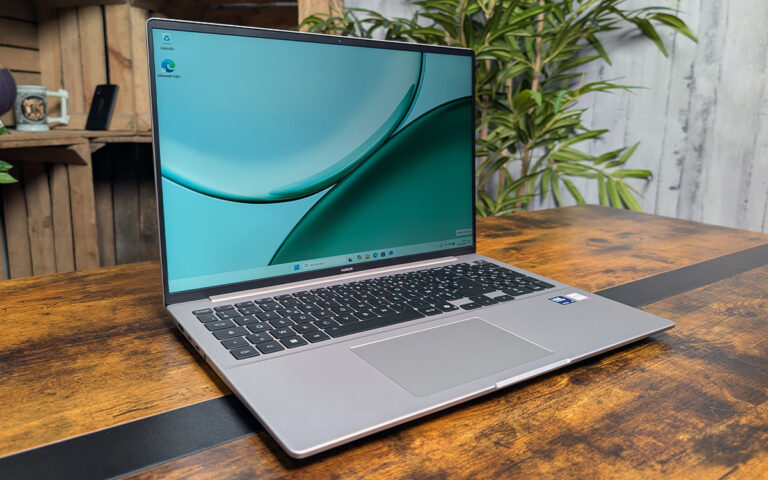 Honor MagicBook 16 2026 : un ultraportable à moins de 1000 € qui divise