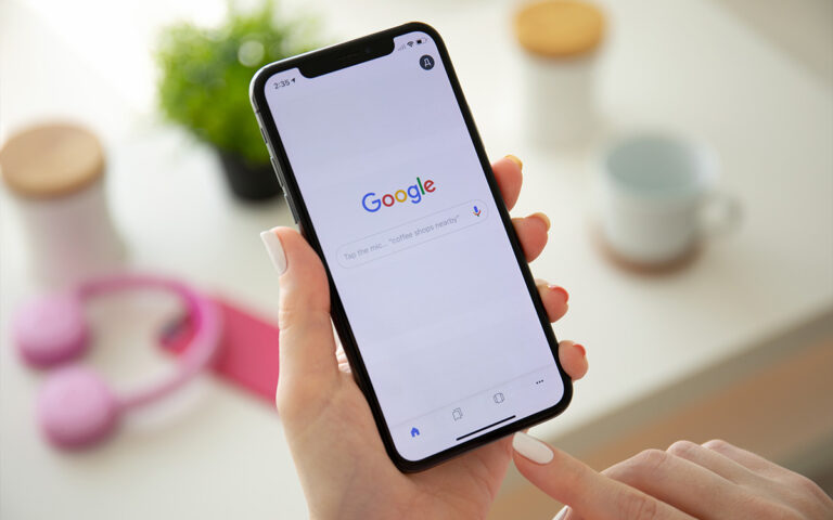 Comment un homme a acheté Google.com pour 10 euros : l’histoire folle qui a marqué la tech