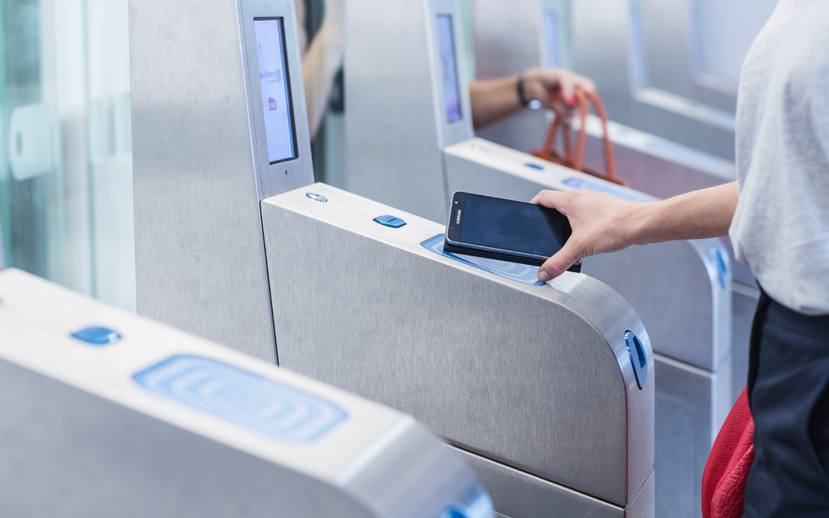 Navigo Annuel : votre smartphone remplace enfin votre carte physique