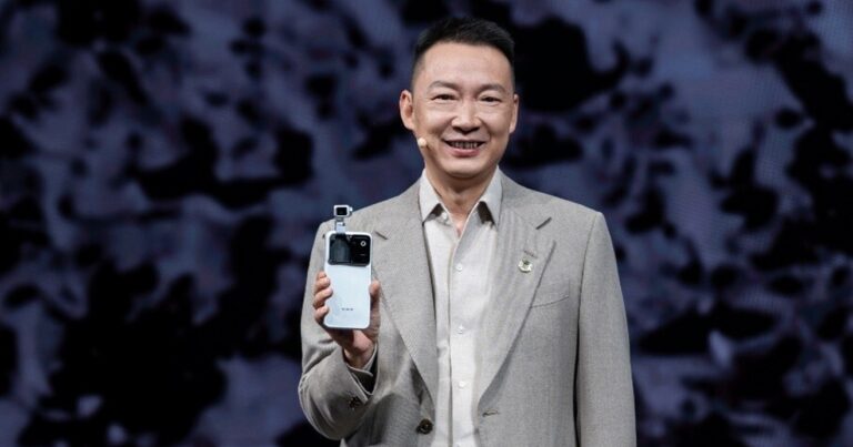 Honor Robot Phone : ce smartphone avec gimbal intégré va changer votre façon de filmer