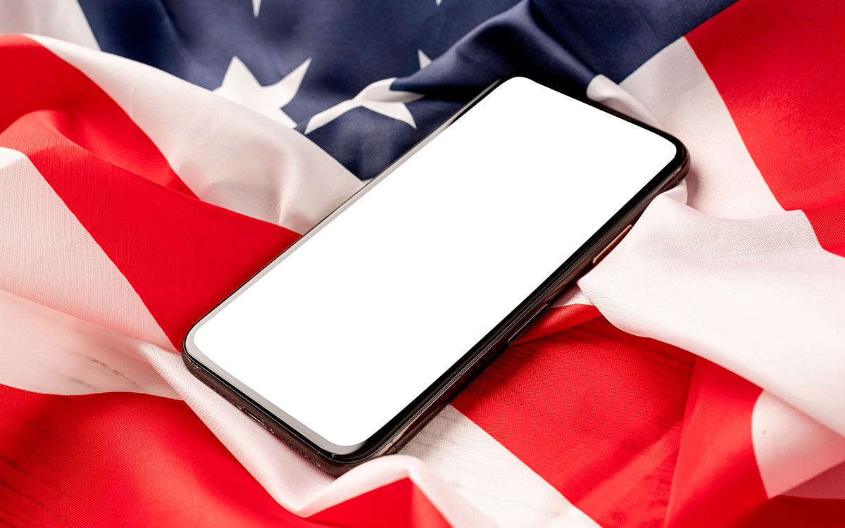 eSIM pour les États-Unis : quel forfait choisir pour un voyage sans souci ?