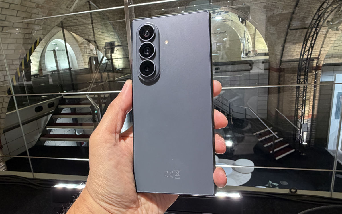 Galaxy Z Fold 8 Ultra : la révolution photo avec 200 MP et HDR simultanés