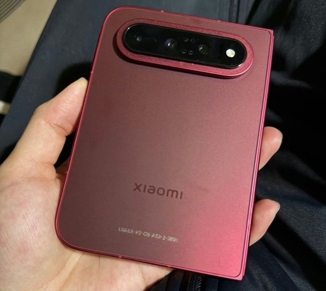 Xiaomi 18 Fold : le smartphone pliable qui défie Samsung et Apple