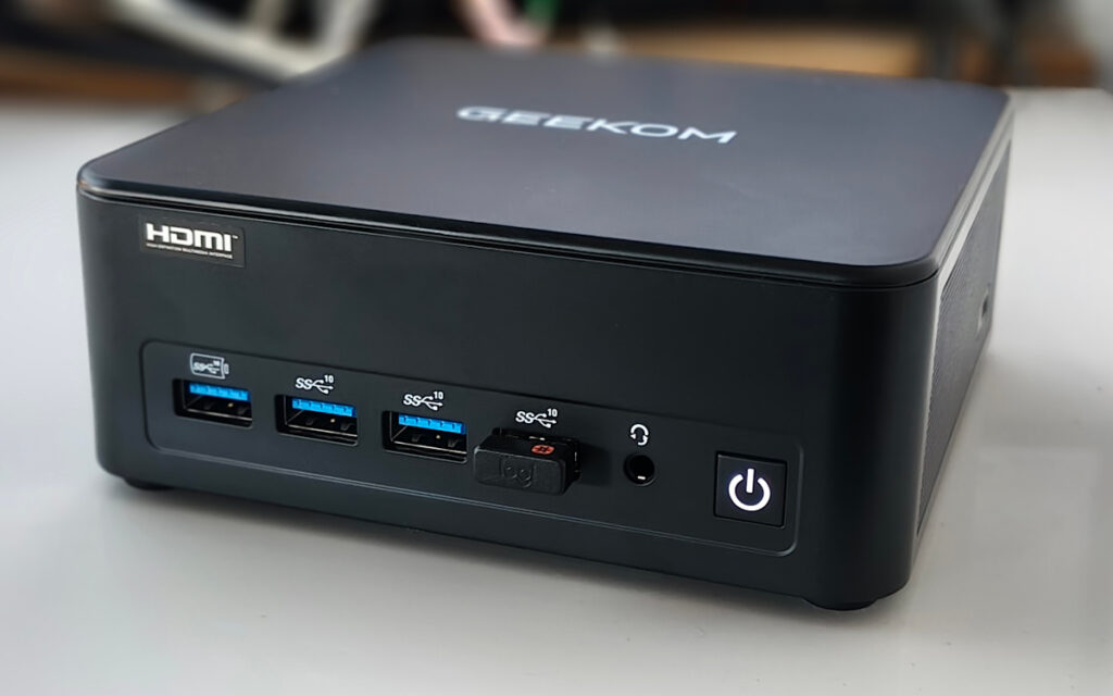 Décryptage du Geekom IT13 Pro : un mini PC ultra-performant pour les professionnels et passionnés